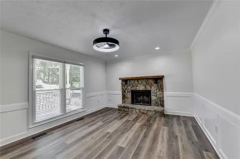 Living - 1530 Plunketts Rd, Buford, GA 30519 photo 2 of 5
