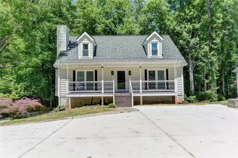 Exterior - 1530 Plunketts Rd, Buford, GA 30519 photo 4 of 14