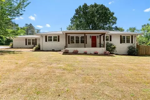 1172 Alabama St, Carrollton, GA 30117