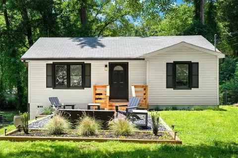 1044 Pinedale Dr SE, Smyrna, GA 30080