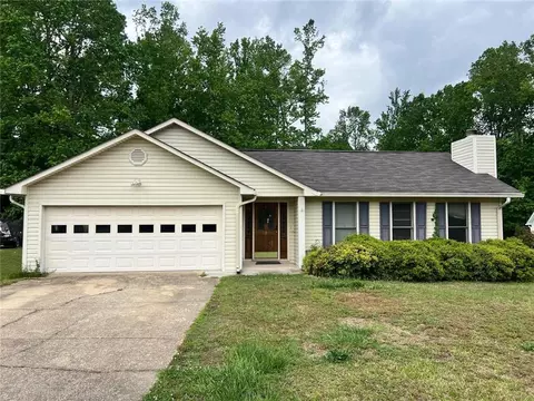 148 River Ridge Dr, Carrollton, GA 30117