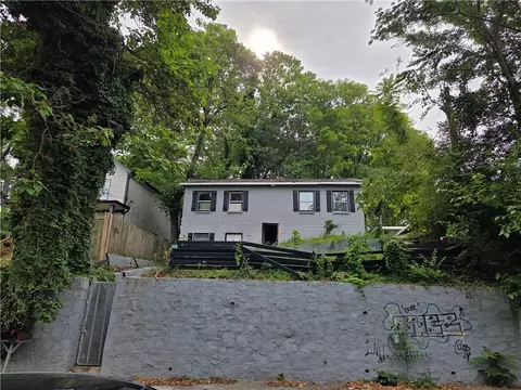 420 Griffin St NW, Atlanta, GA 30318