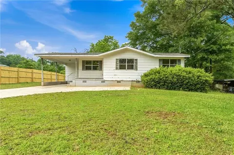 173 Starr Dr, Jonesboro, GA 30236