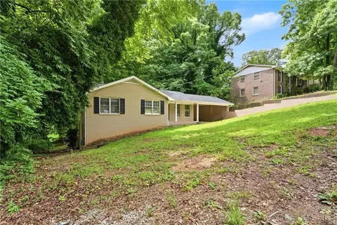 Exterior - 1179 Burbank Trl, Morrow, GA 30260 photo 1 of 7