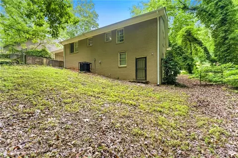 Exterior - 1179 Burbank Trl, Morrow, GA 30260 photo 3 of 7
