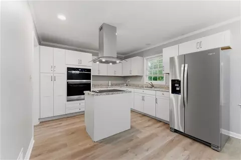 Kitchen - 1179 Burbank Trl, Morrow, GA 30260 photo 1 of 5