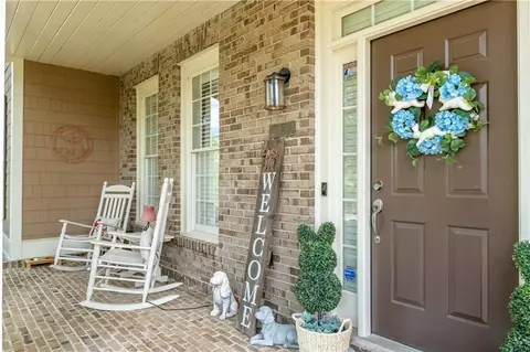 Exterior - 128 Westbrook Dr, Acworth, GA 30101 photo 4 of 8
