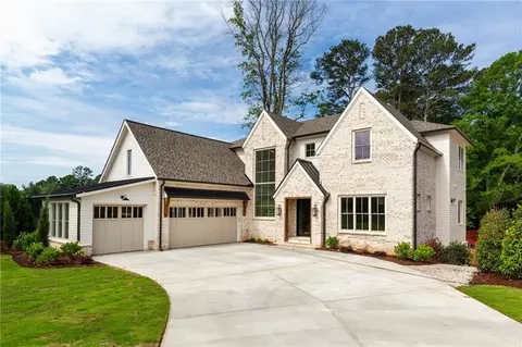 10908 Woodstock Rd, Roswell, GA 30075