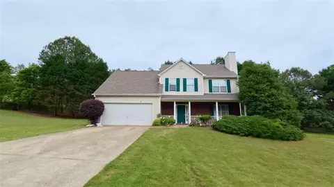 1815 Alcovy River Dr, Dacula, GA 30019