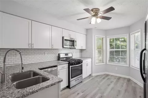 Kitchen - 6430 Oakleaf Way, Morrow, GA 30260 photo 2 of 2