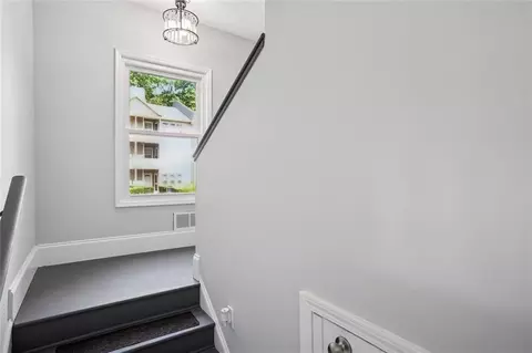 Entry Way - 6430 Oakleaf Way, Morrow, GA 30260 photo 1 of 2