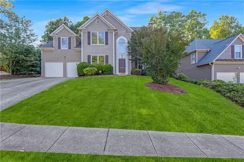 4310 Canterbury Walk Dr, Duluth, GA 30097