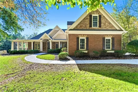 101 Smith Forest Ln, Alpharetta, GA 30004