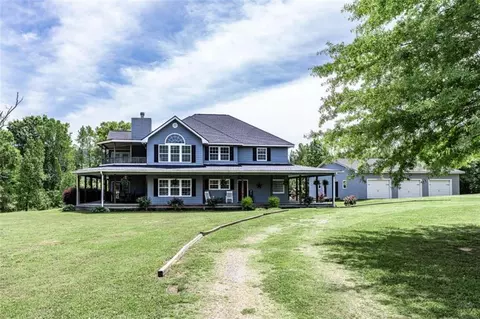 312 E Armuchee Rd E, Summerville, GA 30747
