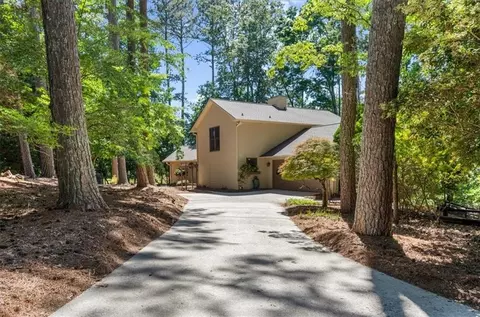 5573 Hidden Harbor Lndg, Gainesville, GA 30504