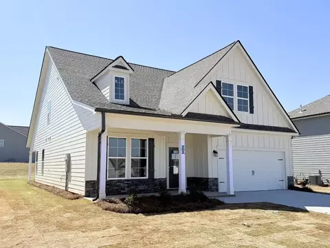 71 Cochin Dr, Statham, GA 30666