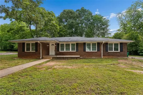 2620 Wiggins St, Lithonia, GA 30058