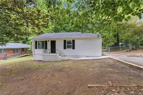 5160 Ellen St, Forest Park, GA 30297