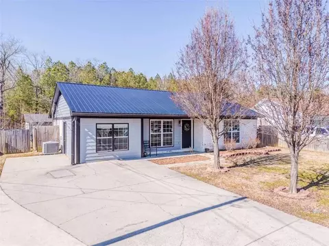 33 Hunters Glen Rd, Rome, GA 30165