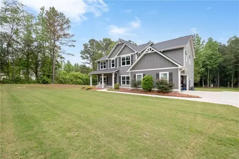 Exterior - 719 Fairview Rd, Brooks, GA 30205 photo 2 of 7
