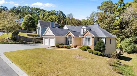 7 Crestview Ln, Rome, GA 30161