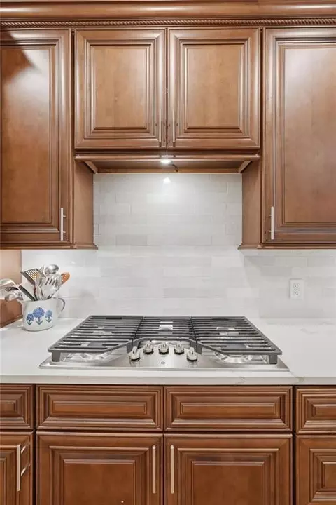 Kitchen - 3725 Ridgeway Ter, Suwanee, GA 30024 photo 4 of 7
