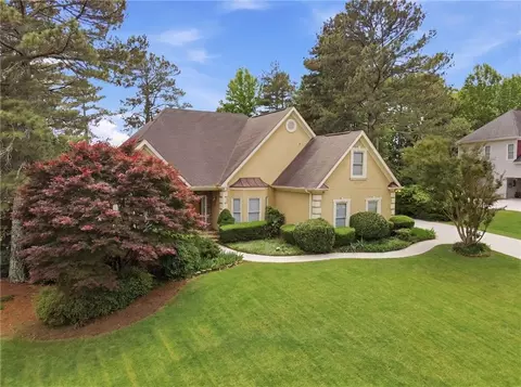 Exterior - 3725 Ridgeway Ter, Suwanee, GA 30024 photo 3 of 10