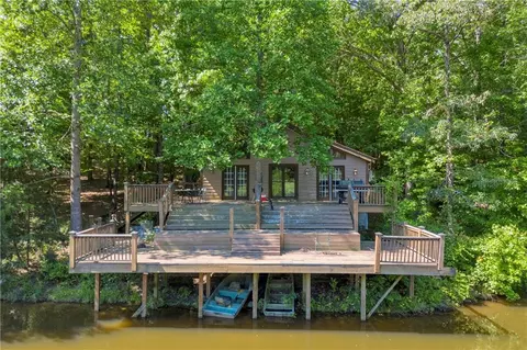 1641 Churchwell Rd, Union Point, GA 30669