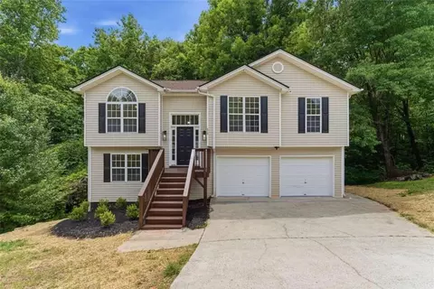 515 Ashland Manor Dr, Lawrenceville, GA 30045