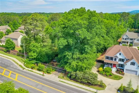 3127 Post Oak Tritt Rd, Marietta, GA 30062