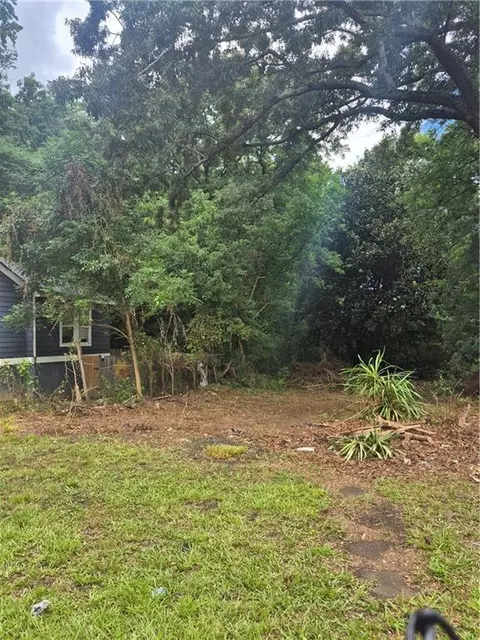 1220 Bolton Rd NW, Atlanta, GA 30331