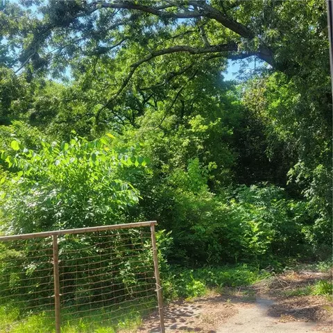 1220 Bolton Rd, Atlanta, GA 30331