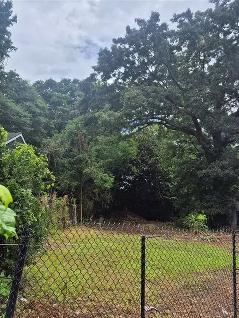 1220 Bolton Rd NW, Atlanta, GA 30331