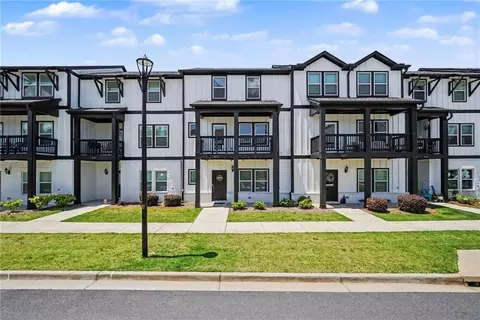 823 Mackay Crk, Woodstock, GA 30188
