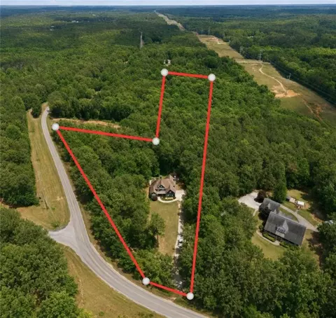 12 N Alexander Creek Rd, Newnan, GA 30263