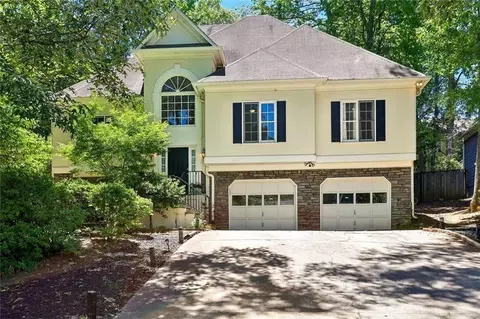 1139 Cool Springs Dr, Kennesaw, GA 30144