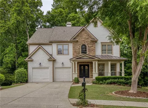 807 Middlebrooke Bnd, Canton, GA 30115