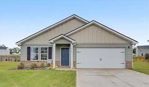 519 Pemberton St, Euharlee, GA 30145