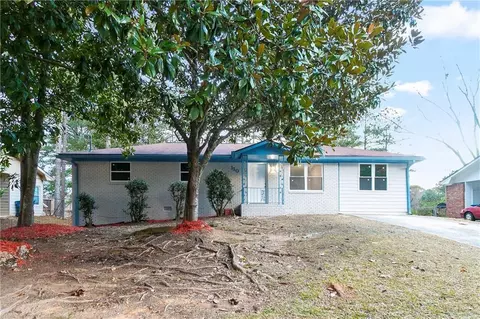 110 Hidden Brook Ct, Atlanta, GA 30349