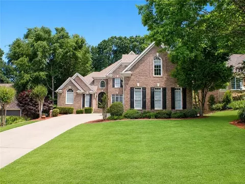741 E Shore Dr, Canton, GA 30114