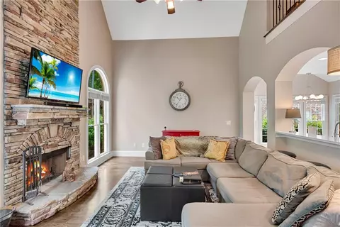 741 E Shore Dr, Canton, GA 30114 photo 18