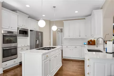 741 E Shore Dr, Canton, GA 30114 photo 12