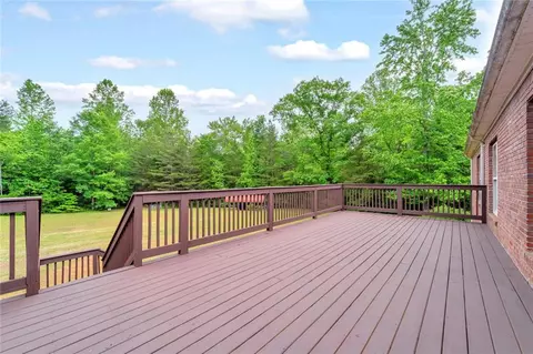 Exterior - 143 Pace Rd, Toccoa, GA 30577 photo 5 of 7