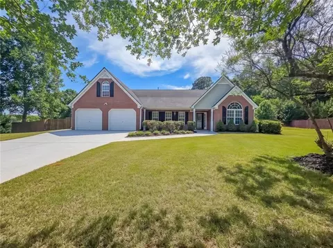 120 Shenandoah Dr, Hiram, GA 30141