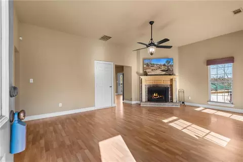200 Bradley Rd, Jackson, GA 30233 photo 6