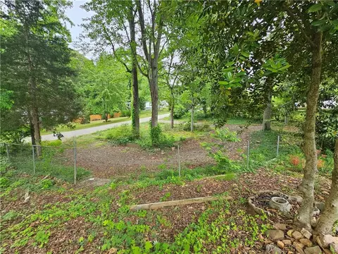 4699 Buckhorn Trl SE, Acworth, GA 30102