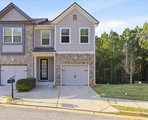 1000 Belfry Ter, Fairburn, GA 30213