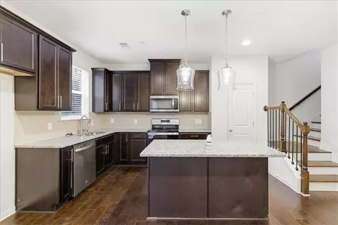 Kitchen - 1000 Belfry Ter, Fairburn, GA 30213 photo 3 of 3