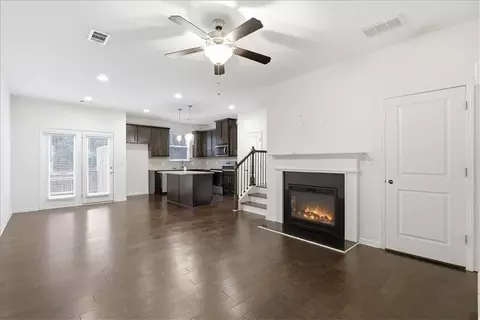 Living - 1000 Belfry Ter, Fairburn, GA 30213 photo 1 of 3
