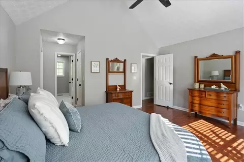 Bedroom - 208 Timberline Dr, Jasper, GA 30143 photo 2 of 5